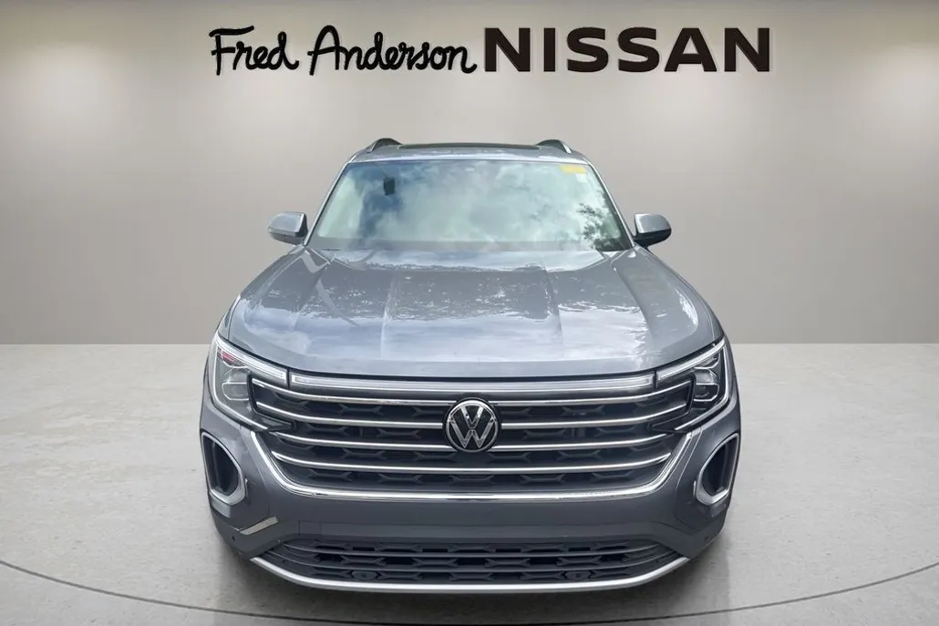 2024 Volkswagen Atlas SE Technology photo 1