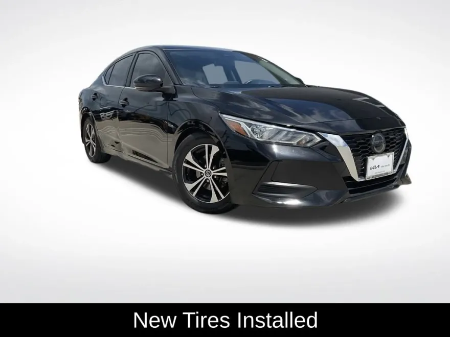 2020 Nissan Sentra SV photo 1