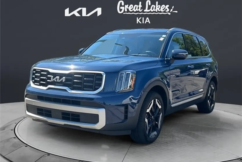 2023 Kia Telluride S photo 1