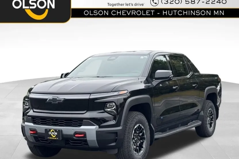 2026 Chevrolet Silverado EV Trail Boss photo 1