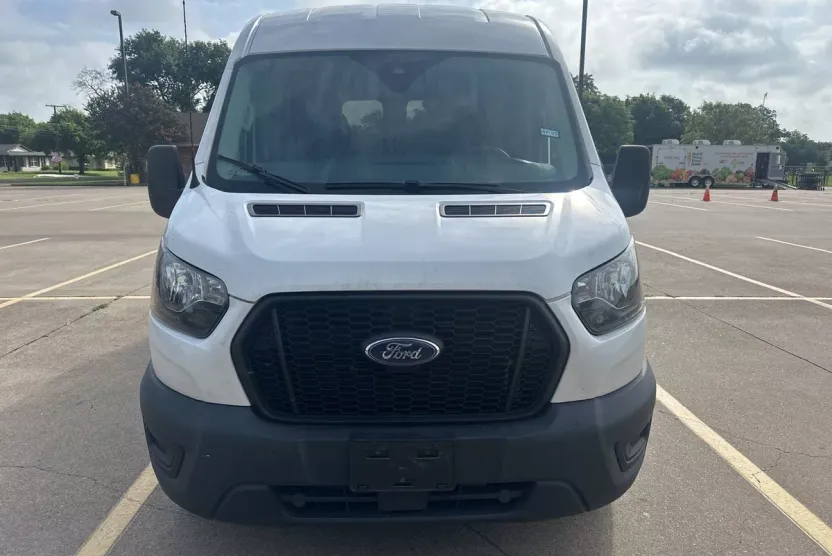 2021 Ford Transit photo 1