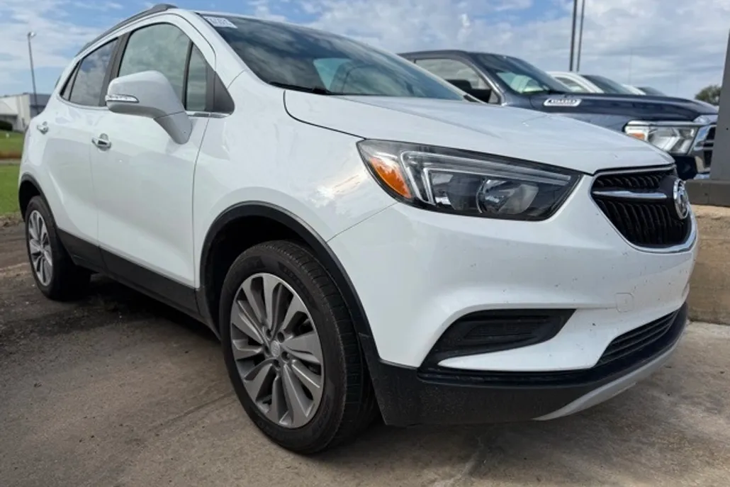 2019 Buick Encore Preferred photo 1