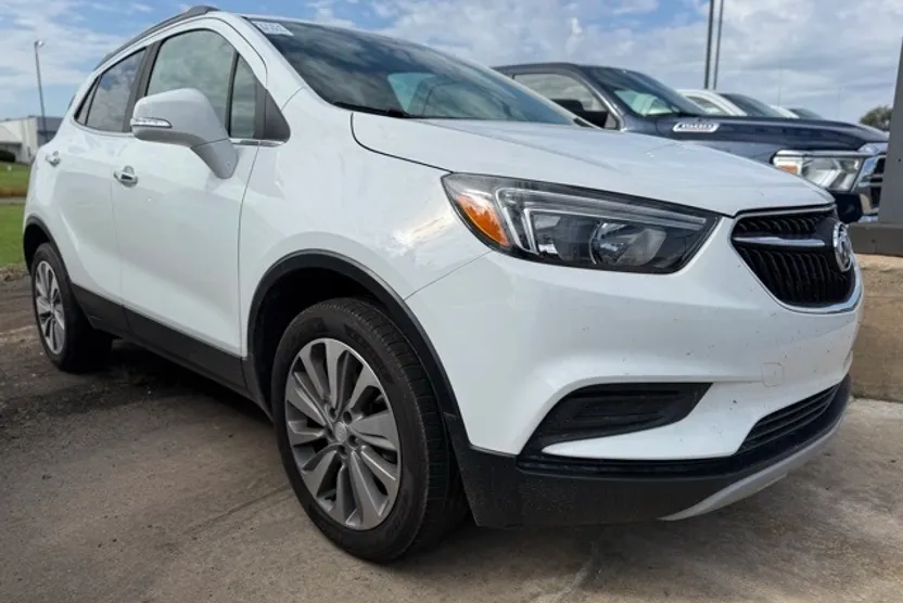 2019 Buick Encore Preferred photo 1
