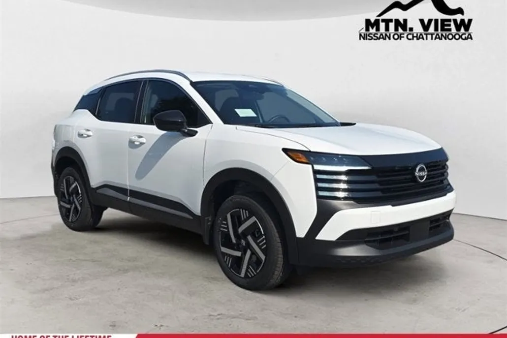 2026 Nissan Kicks SV photo 1