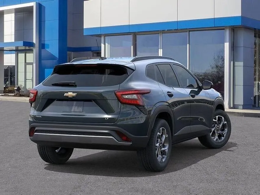 2026 Chevrolet Trax LT photo 1