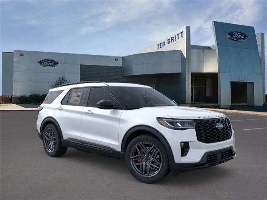 2025 Ford Explorer ST photo 1