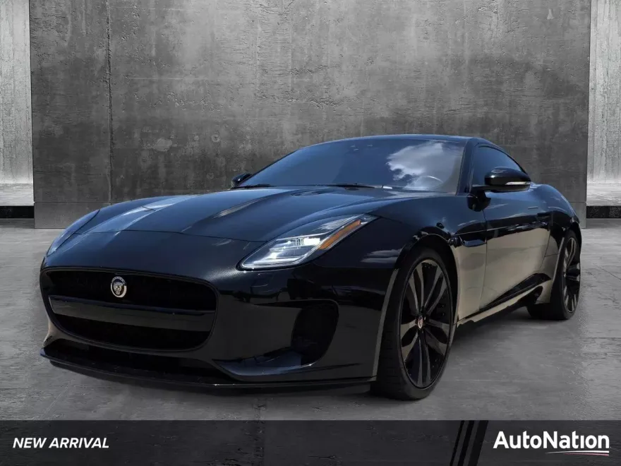 2019 Jaguar F-TYPE P300 photo 1
