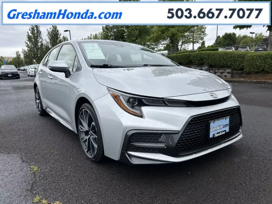2022 Toyota Corolla SE photo 1
