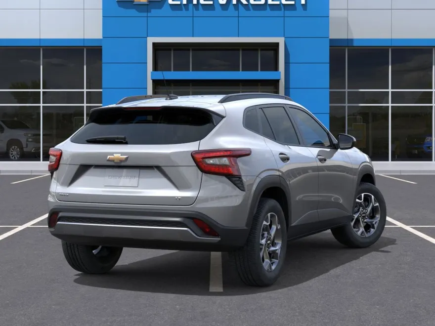 2026 Chevrolet Trax LT photo 1
