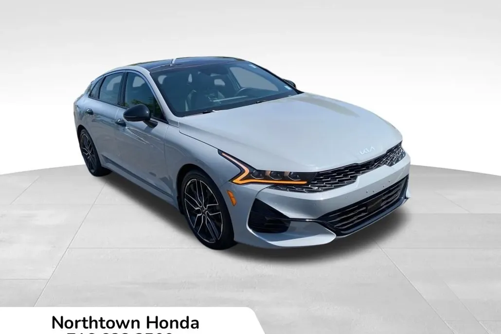 2024 Kia K5 GT photo 1