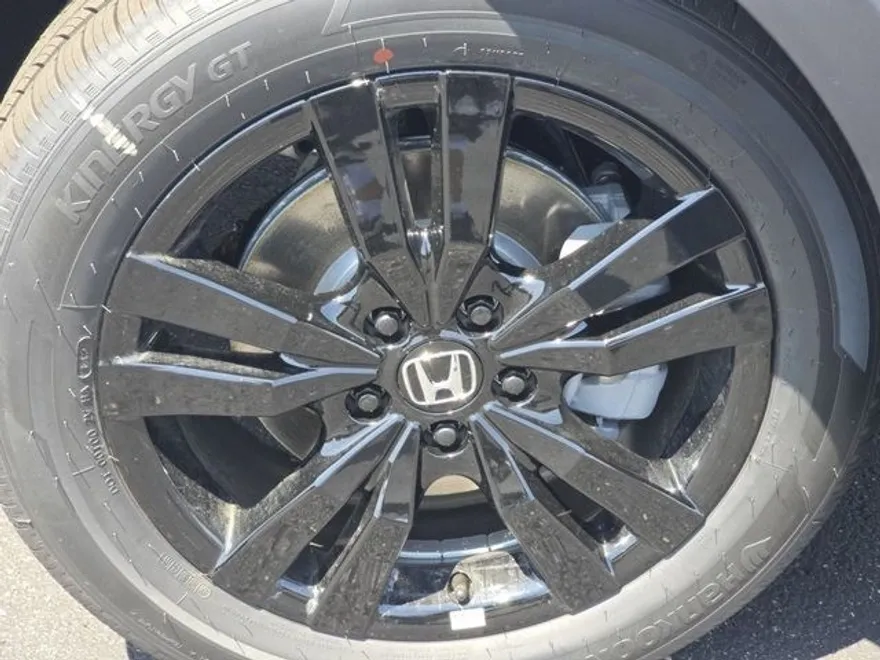 2026 Honda HR-V Sport photo 1