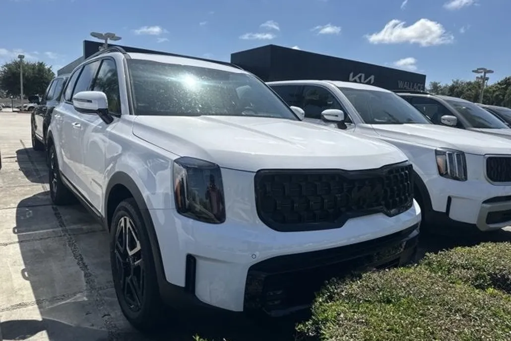 2025 Kia Telluride X-Line photo 1