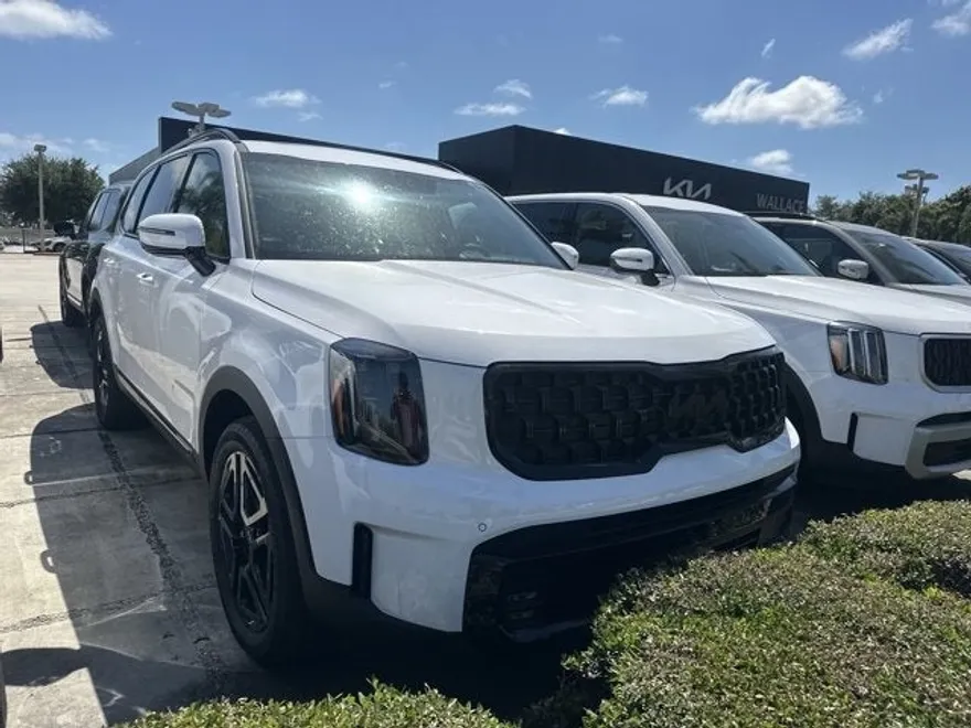 2025 Kia Telluride X-Line photo 1
