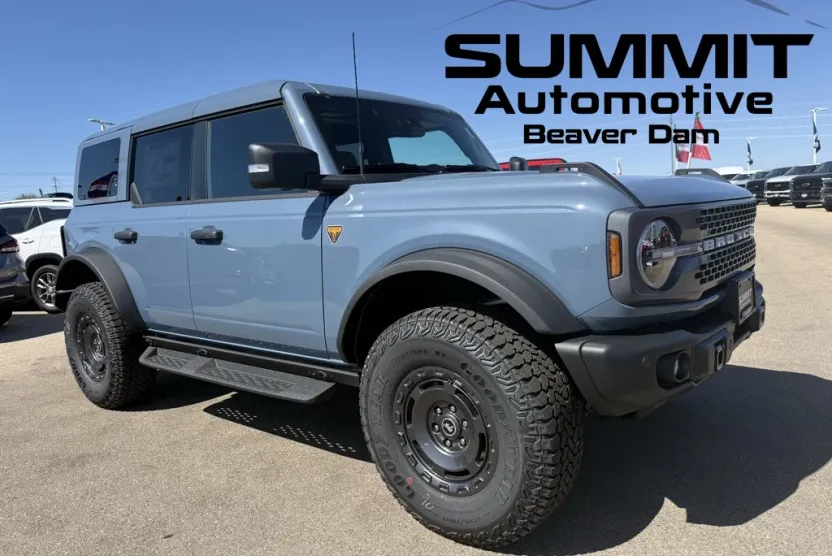 2025 Ford Bronco Badlands photo 1