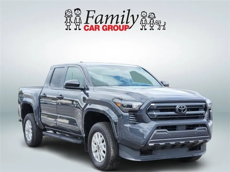 2024 Toyota Tacoma SR photo 2
