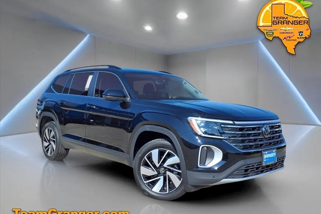 2024 Volkswagen Atlas SE Technology photo 1