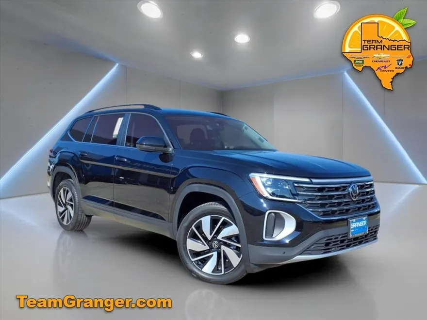 2024 Volkswagen Atlas SE Technology photo 1