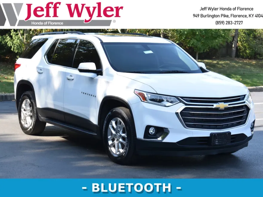 2020 Chevrolet Traverse Cloth 1LT photo 1