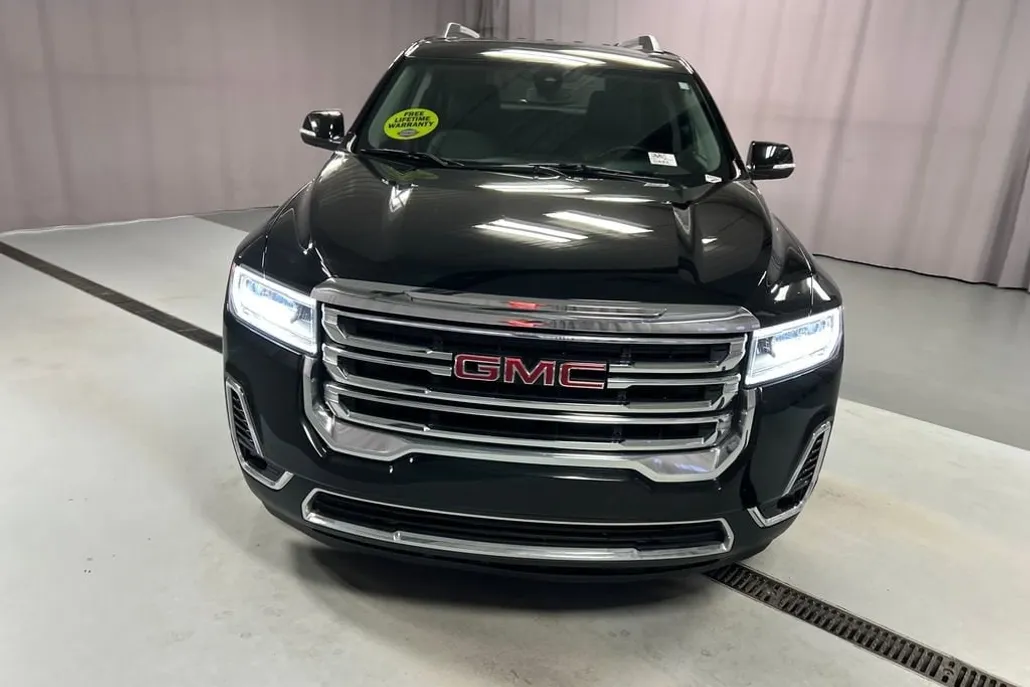 2023 Gmc Acadia SLT photo 1