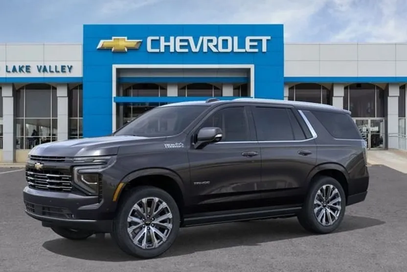 2026 Chevrolet Tahoe High Country photo 1