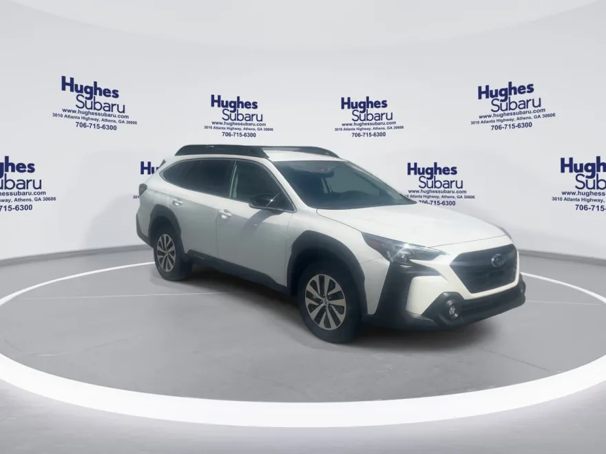 2025 Subaru Outback Premium photo 1