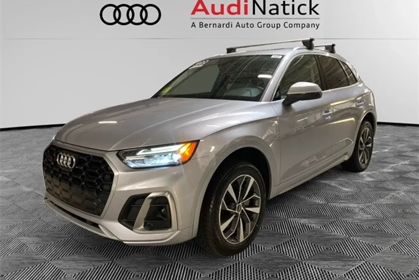 2022 Audi Q5 45 S line Premium Plus photo 1