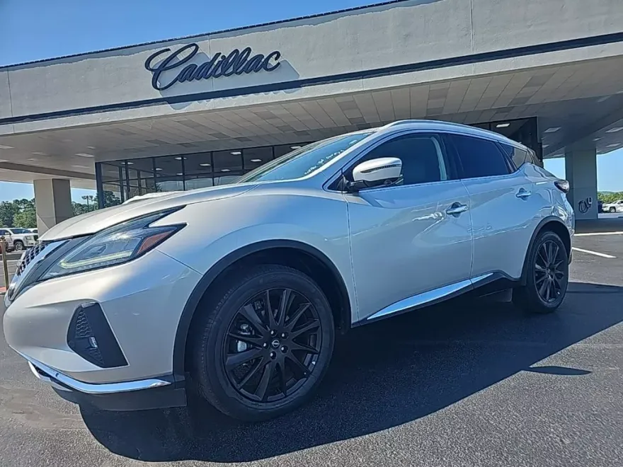 2023 Nissan Murano SL photo 1
