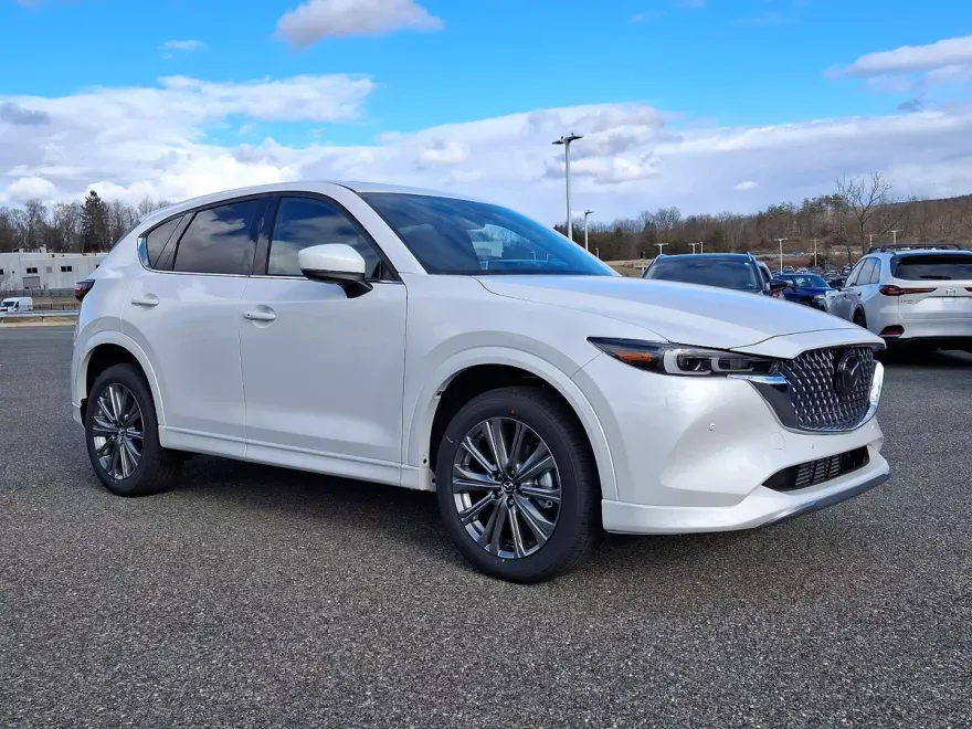 2025 Mazda CX-5 2.5 Turbo Signature photo 1