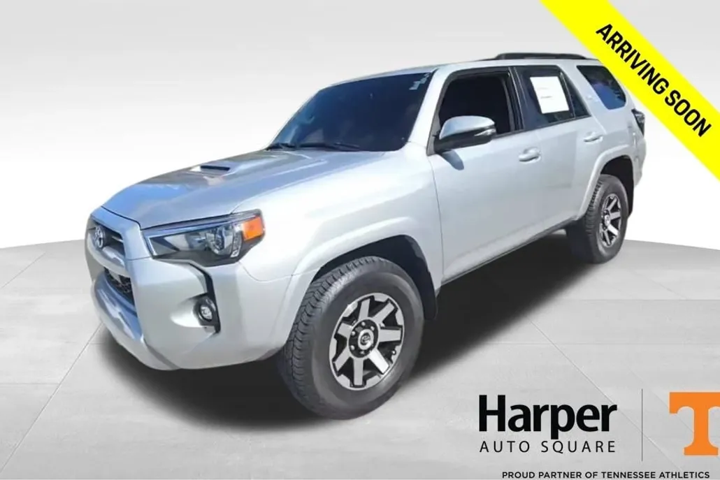 2023 Toyota 4Runner TRD Off-Road Premium photo 1