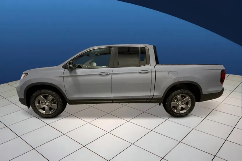 2026 Honda Ridgeline TrailSport photo 1