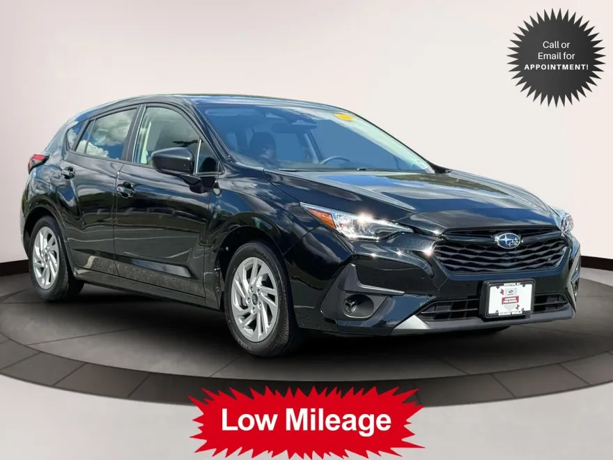 2024 Subaru Impreza Base photo 1