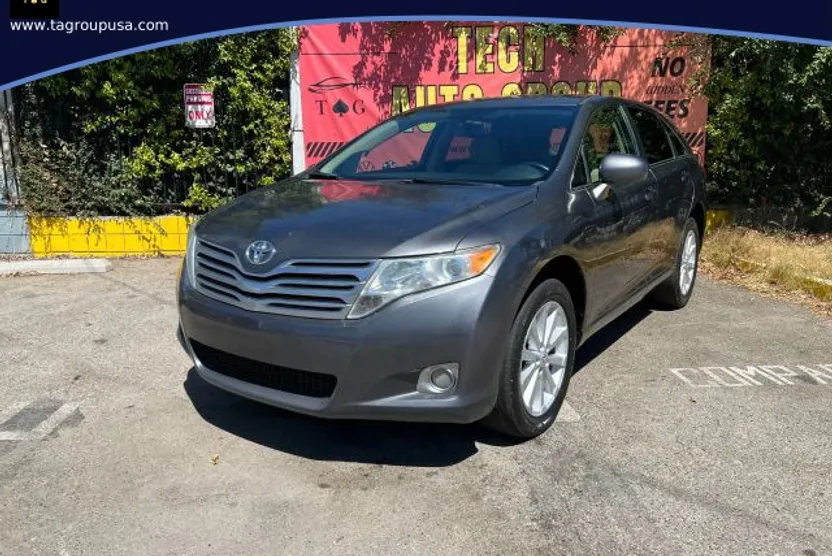 2011 Toyota Venza photo 1