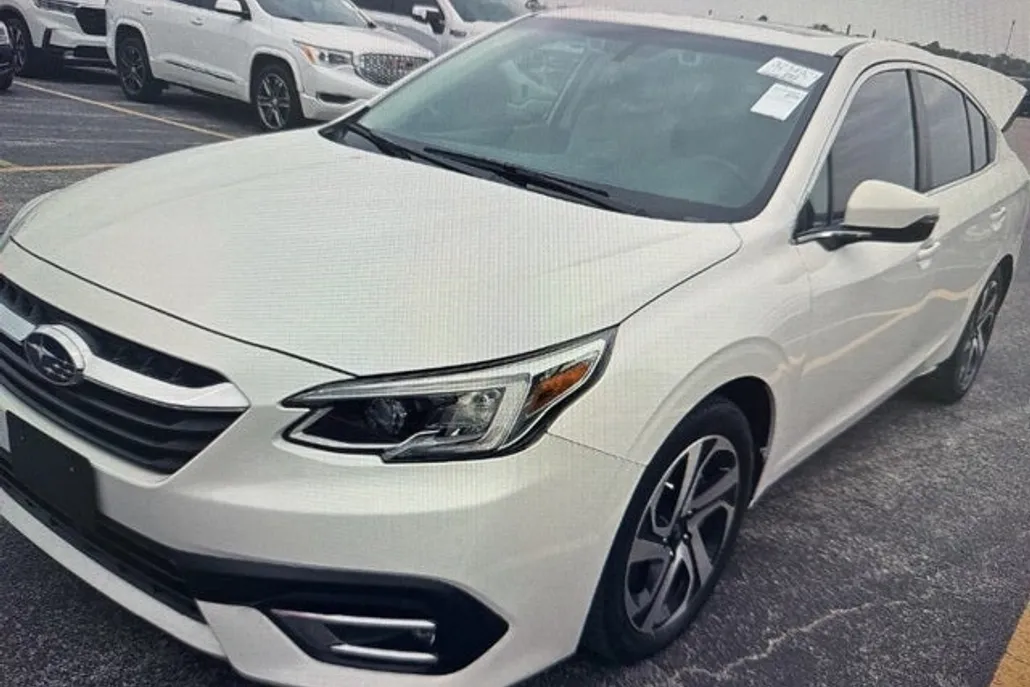 2022 Subaru Legacy Limited photo 1