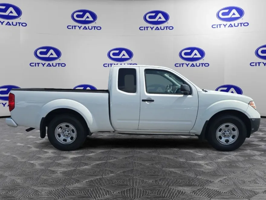 2021 Nissan Frontier S photo 1
