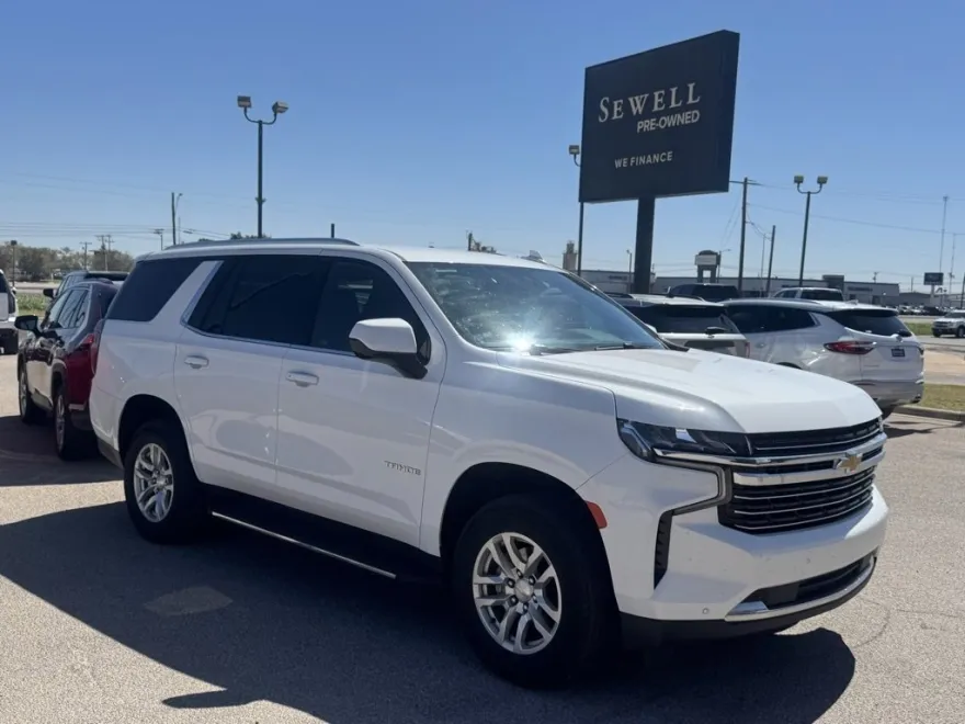 2024 Chevrolet Tahoe LT photo 1