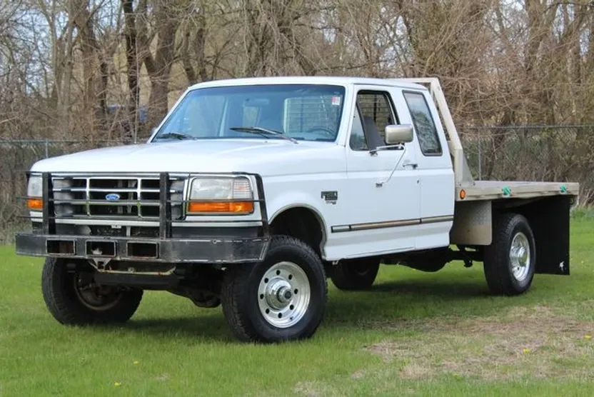 1995 Ford F-250 XLT photo 1