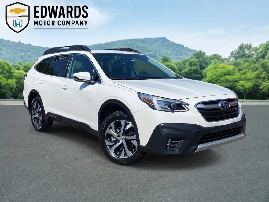 2022 Subaru Outback Limited photo 1