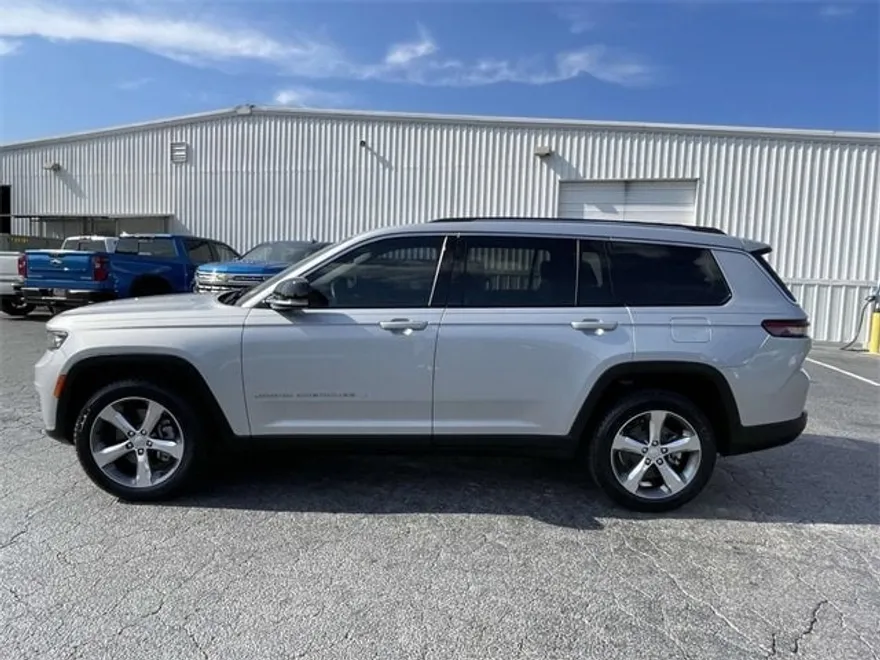 2021 Jeep Grand Cherokee Limited photo 1
