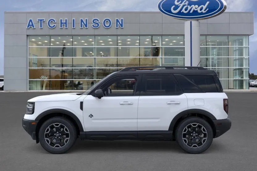 2025 Ford Bronco Sport Outer Banks photo 1