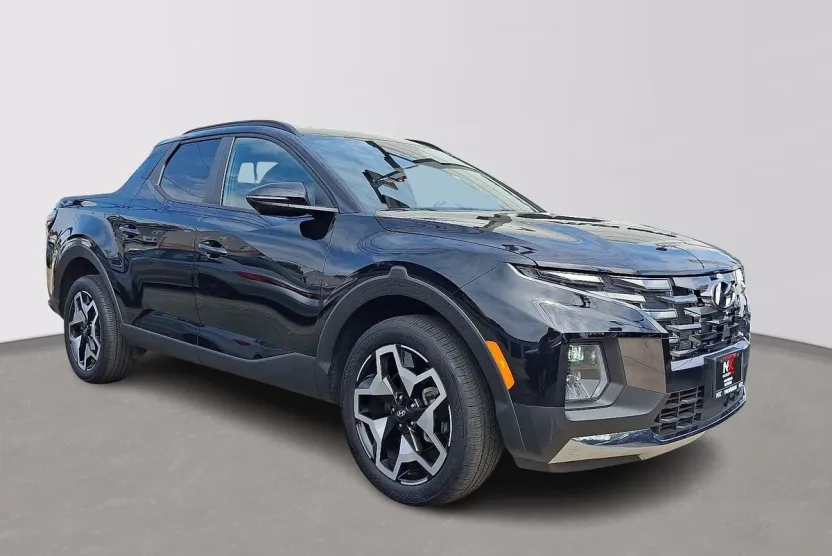 2024 Hyundai Santa Cruz Limited photo 1