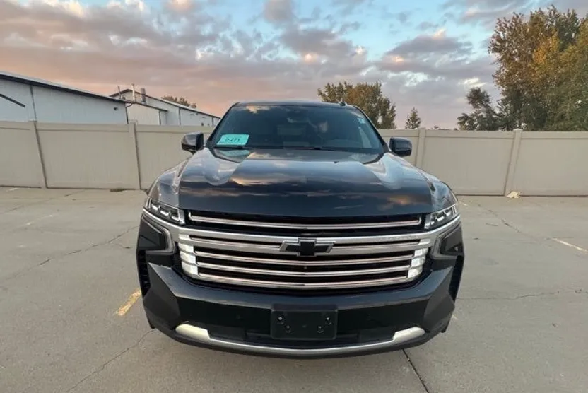 2023 Chevrolet Tahoe High Country photo 1