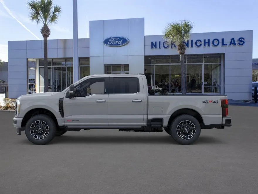 2026 Ford F-350 Platinum photo 1