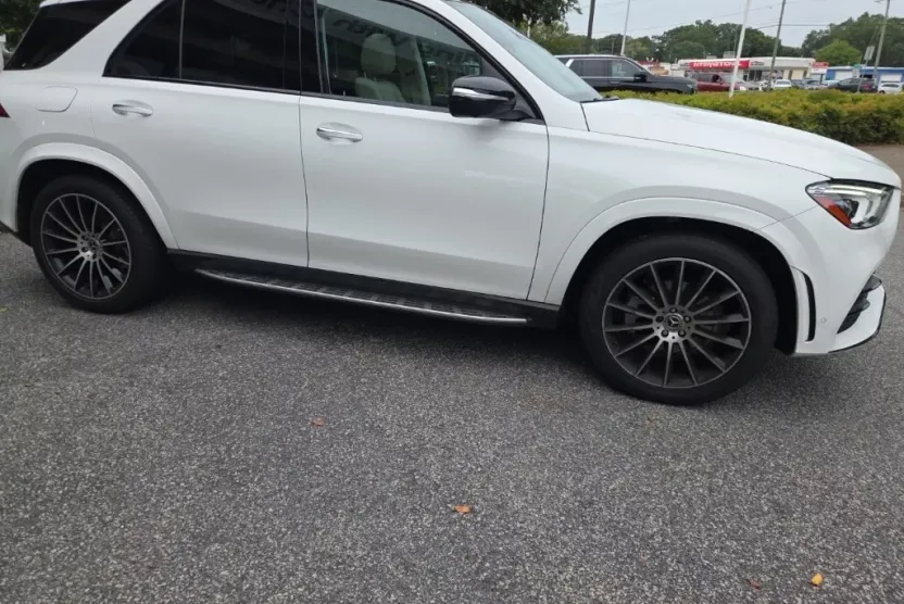 2022 Mercedes Benz GLE 350 4MATIC photo 1