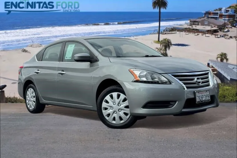 2014 Nissan Sentra SV photo 1