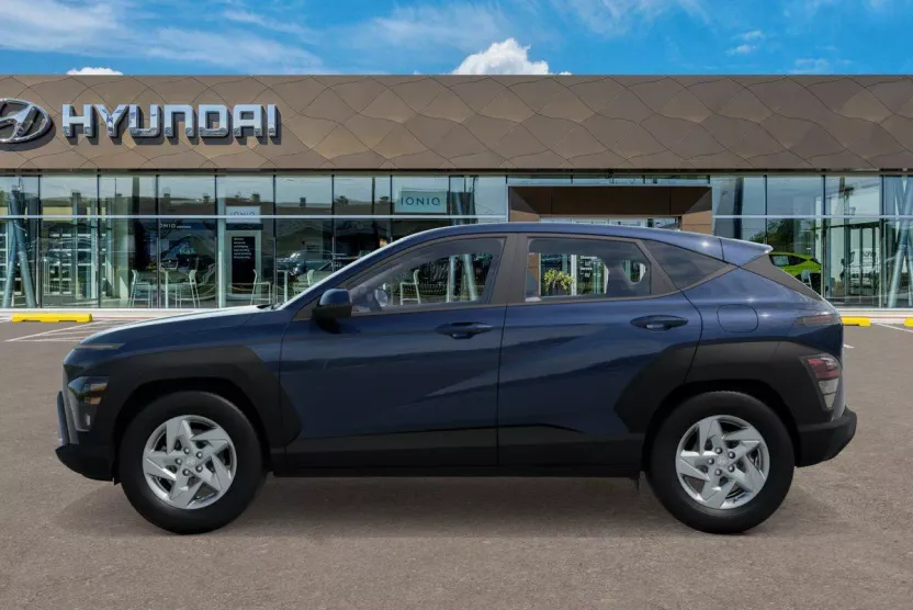 2026 Hyundai Kona SE photo 1