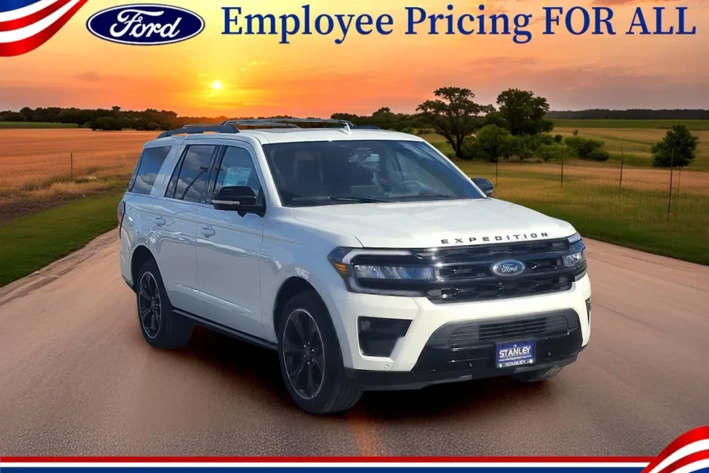 2024 Ford Expedition Limited photo 1