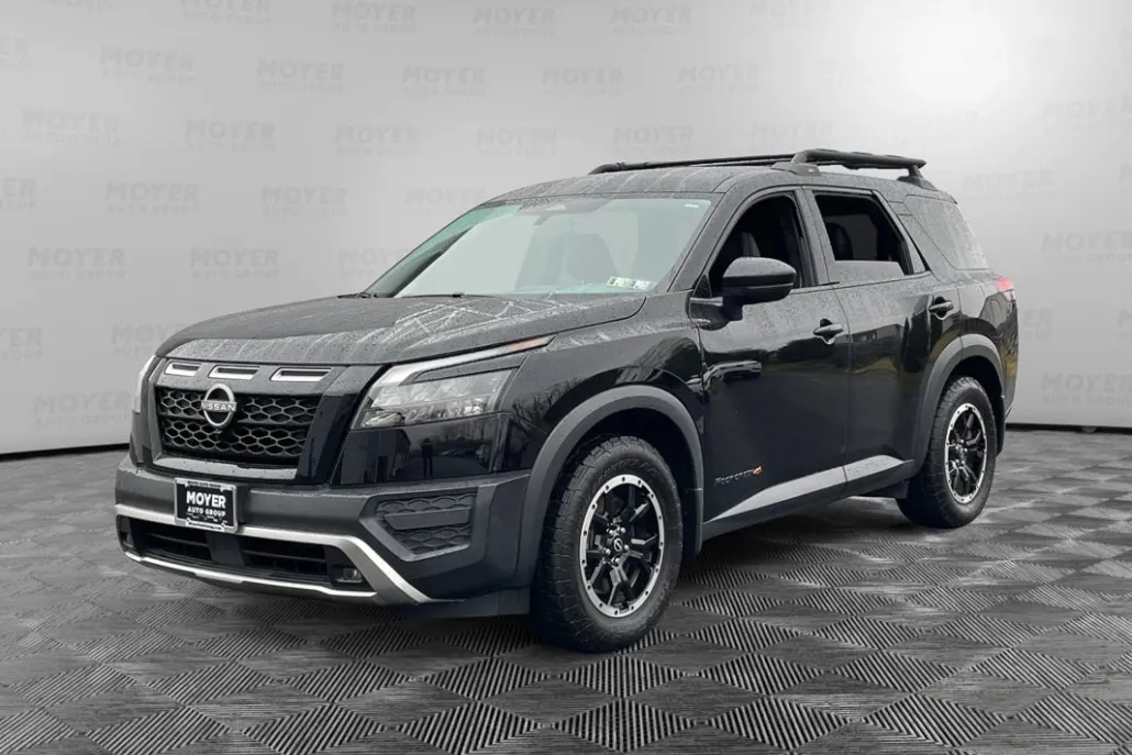 2023 Nissan Pathfinder Rock Creek photo 1