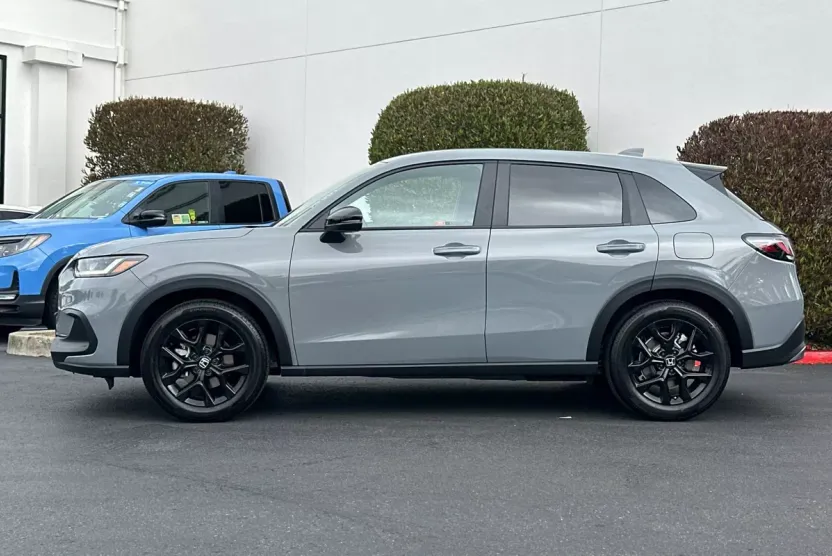 2025 Honda HR-V Sport 2WD photo 1