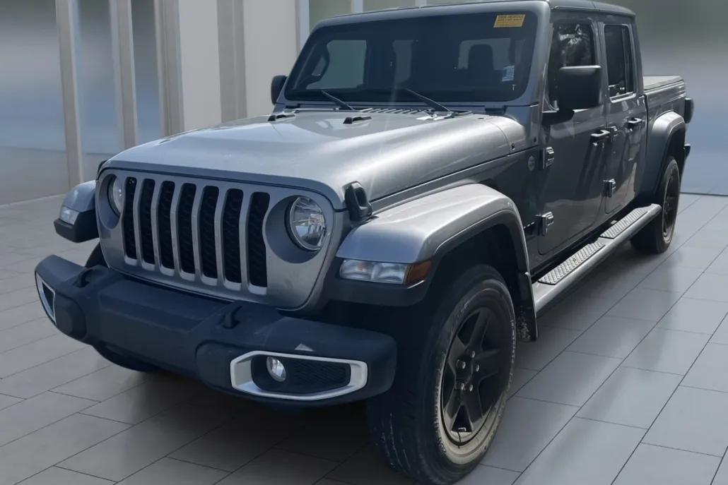 2021 Jeep Gladiator Sport S photo 1