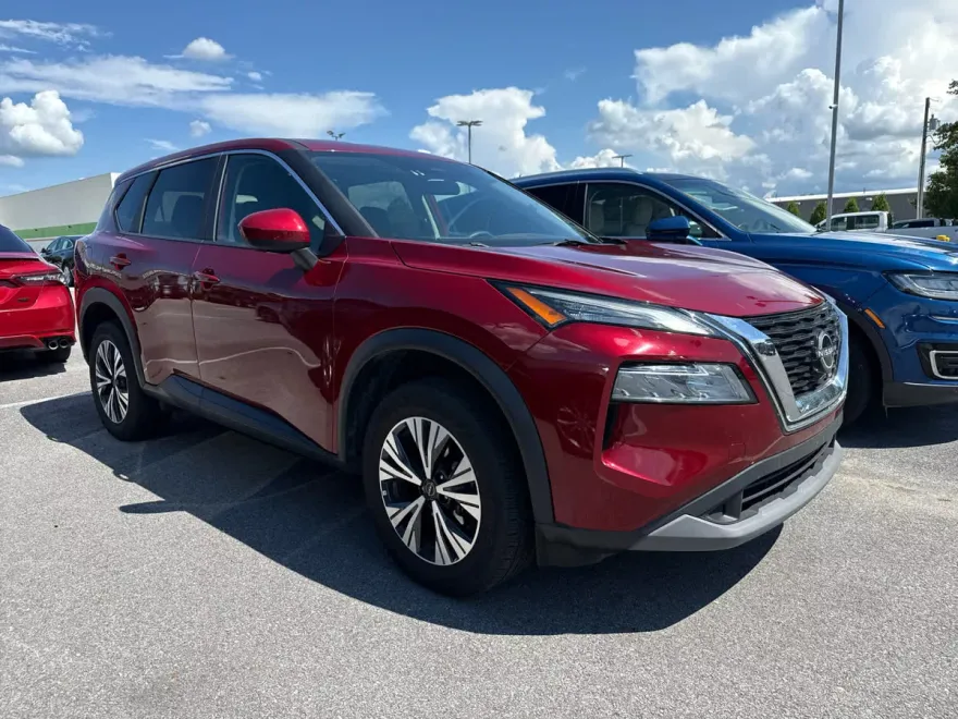 2023 Nissan Rogue SV photo 1